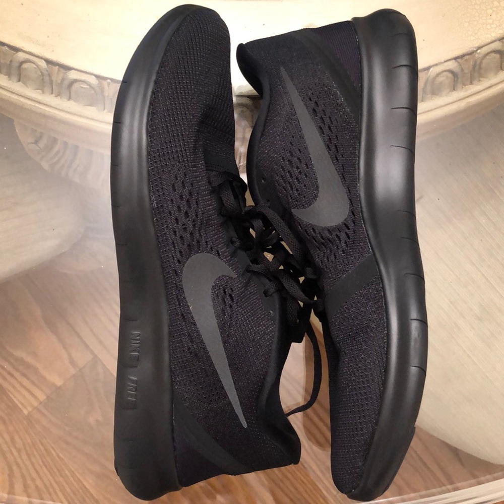 Women’s NIKE FREE RN